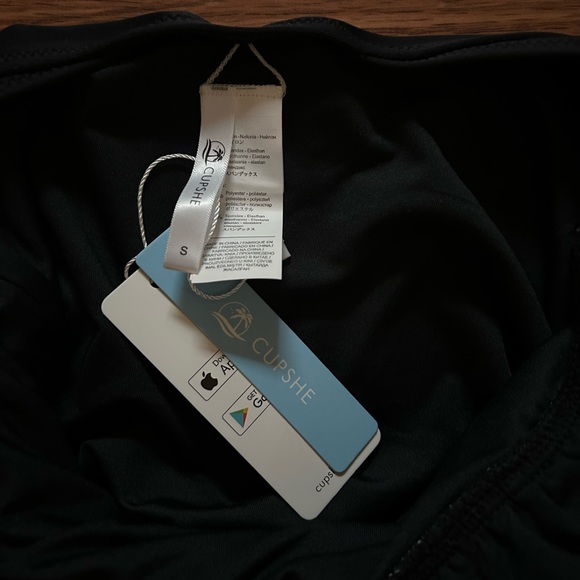 NWT Black and White Tummy Control Swimsuit - Picture 8 of 11